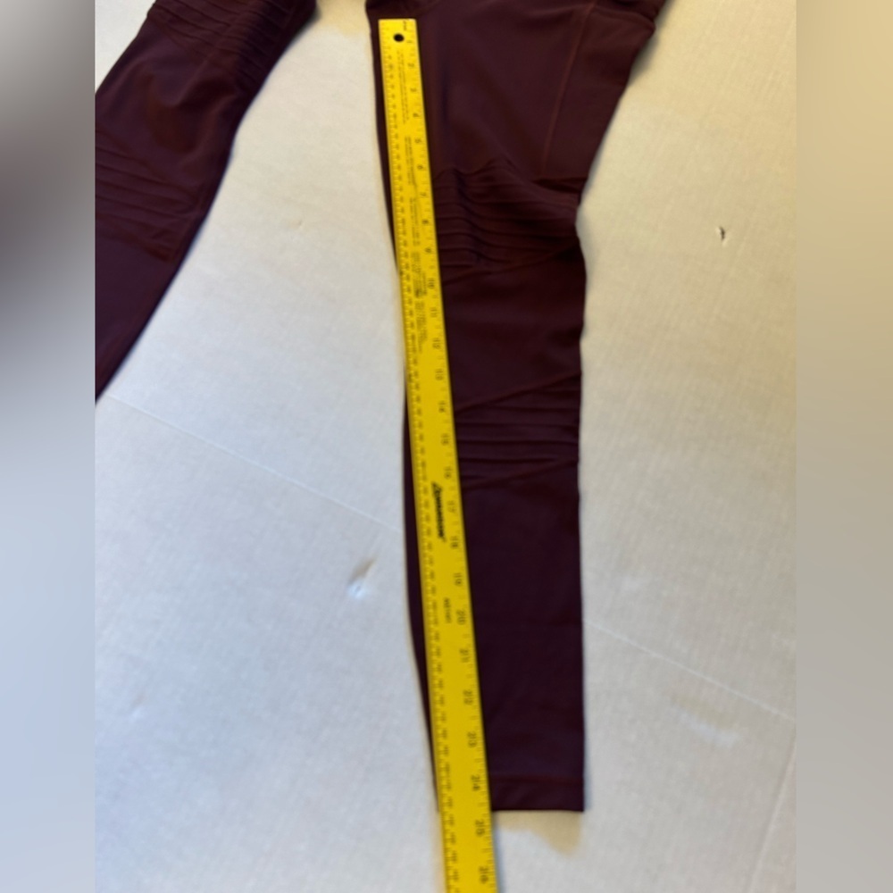 Athleta Inclination Athletic Moto Tight leggings in Antique Burgundy Sz-XSP. H15 - Picture 12 of 12